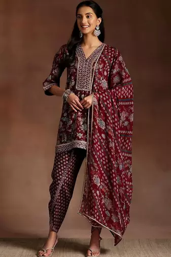 women floral printed regular gotta patti kurti with dhoti pants & with dupatta