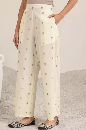 women printed regular kurta with palazzos