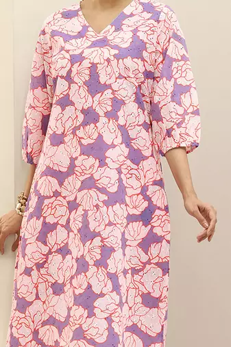 women floral printed regular thread work kurta with trousers