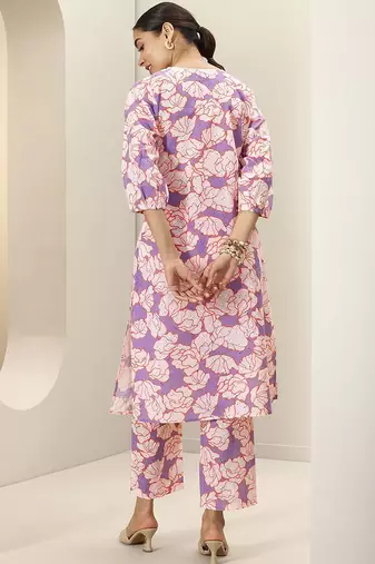 women floral printed regular thread work kurta with trousers