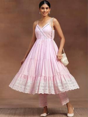 women ethnic motifs embroidered tiered chikankari kurta with trousers 1