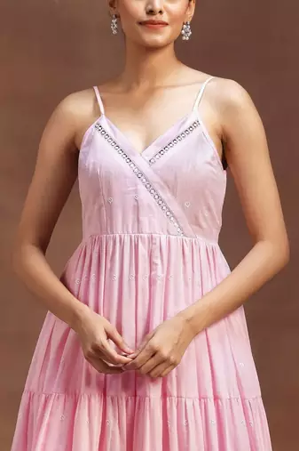 women ethnic motifs embroidered tiered chikankari kurta with trousers
