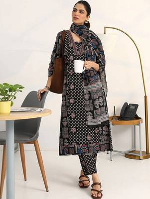 women ethnic motifs printed regular kurta with trousers & with dupatta 3