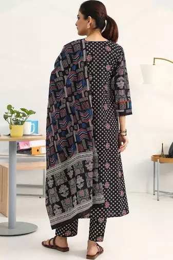 women ethnic motifs printed regular kurta with trousers & with dupatta