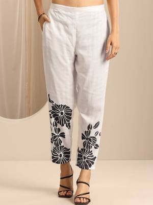 women floral printed regular kurta with trousers & with dupatta 5