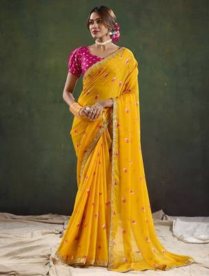 Yellow geometric printed embellished sequinned party wear saree 2