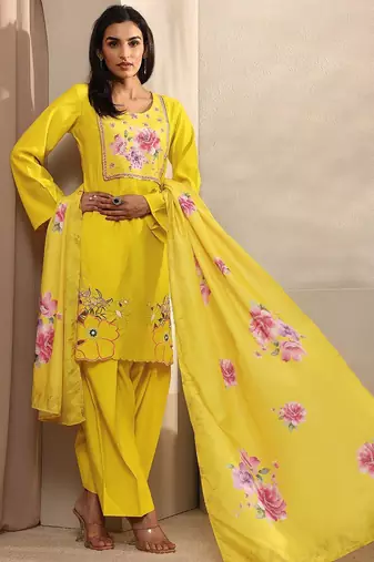women floral printed regular kurta with patiala & with dupatta