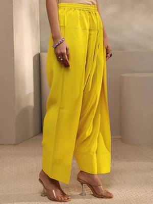 women floral printed regular kurta with patiala & with dupatta 7