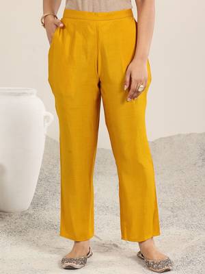 yoke design v-neck straight sequinned kurta with trousers and dupatta 7