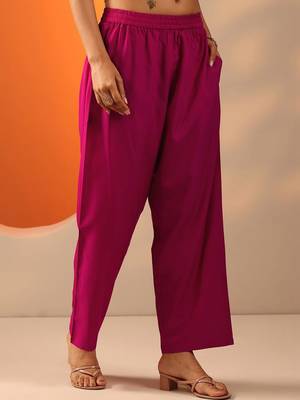 women ethnic motifs printed regular kurta with trousers & with dupatta 5