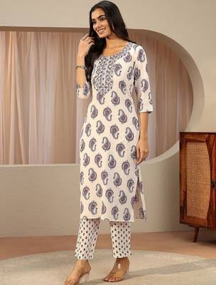 off white paisley printed cotton blend straight suit set 6