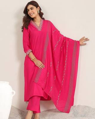 yoke design v neck kurta with trousers & dupatta 3