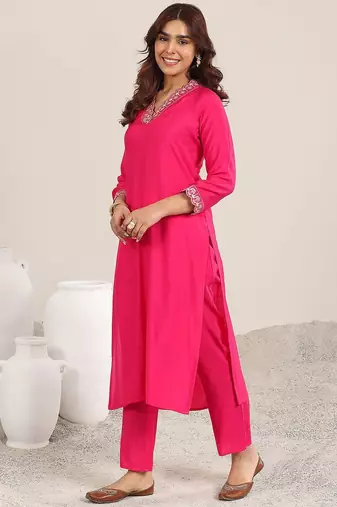 yoke design v neck kurta with trousers & dupatta