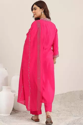 yoke design v neck kurta with trousers & dupatta
