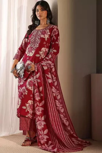 women floral printed regular thread work kurta with trousers & with dupatta