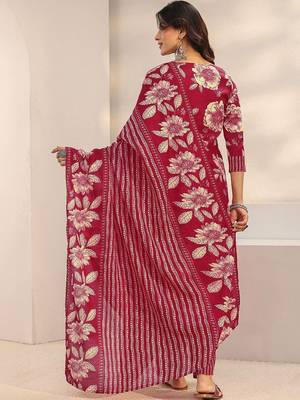 women floral printed regular thread work kurta with trousers & with dupatta 4