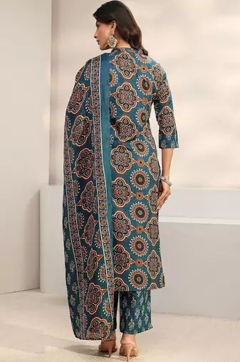 women ethnic motifs printed regular thread work kurta with trousers & with dupatta