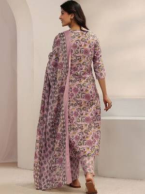 women floral printed regular thread work kurta with trousers & with dupatta 2