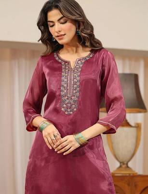libas maroon yoke design tissue straight suit set 3