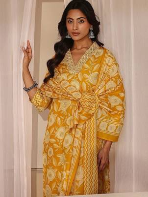 libas mustard floral printed straight suit set 4