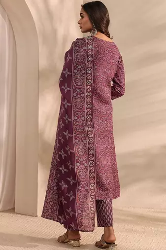 women ethnic motifs printed regular thread work kurta with trousers & with dupatta