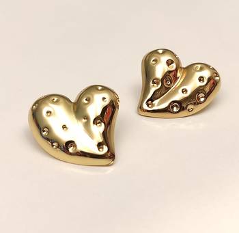 Anti-tarnish, stud back, polished finish, women's jewellery, bold heart design 4