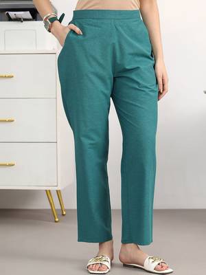 women ethnic motifs pleated kurta with trousers 6