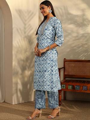 women ethnic motifs printed regular thread work kurta with trousers & with dupatta 5