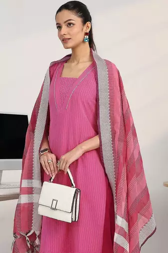 women regular kurta with salwar & with dupatta