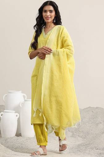 striped straight kurta with harem pants & dupatta