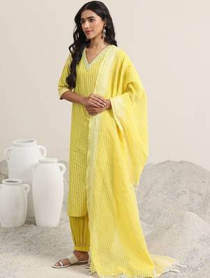 striped straight kurta with harem pants & dupatta 4