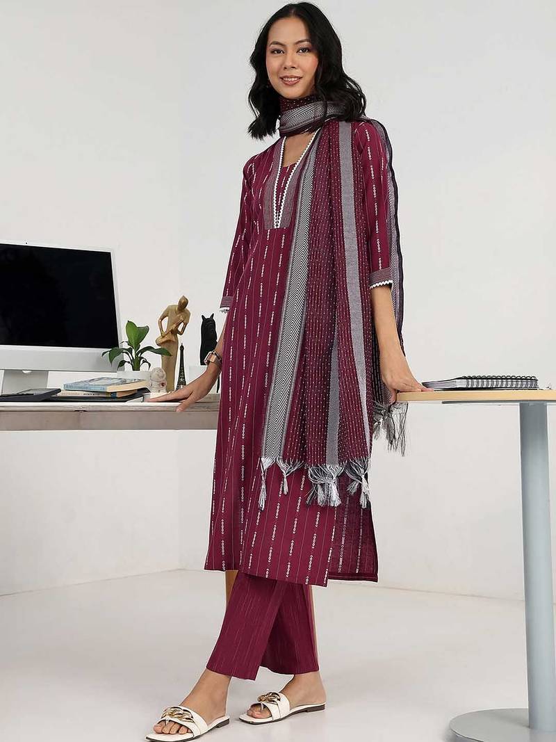 women printed regular kurta with trousers & with dupatta
