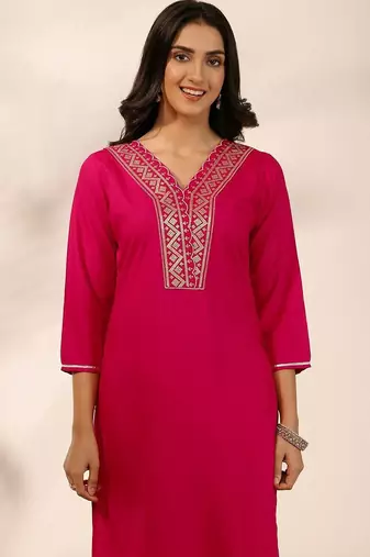 women ethnic motifs embroidered regular kurta with trousers & with dupatta