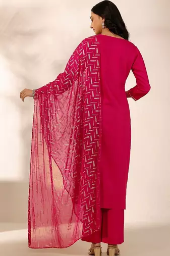 women ethnic motifs embroidered regular kurta with trousers & with dupatta