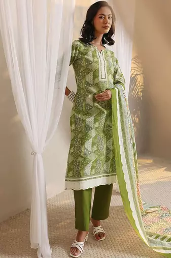 libas green geometric printed straight suit set with dupatta