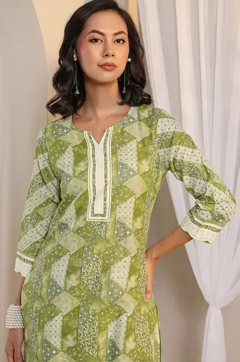 libas green geometric printed straight suit set with dupatta