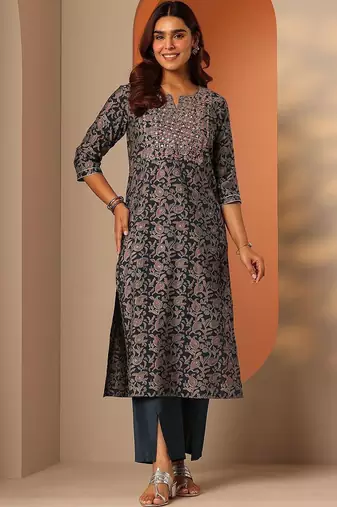 women ethnic motifs printed regular thread work kurta with trousers