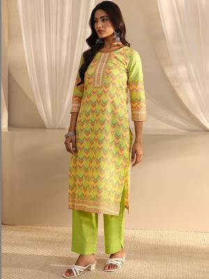 libas green chevron printed straight suit set with dupatta 3