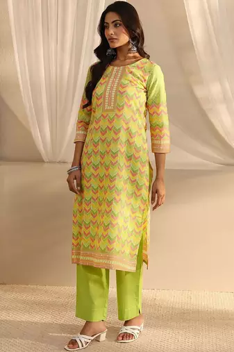 libas green chevron printed straight suit set with dupatta
