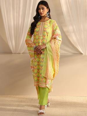 libas green chevron printed straight suit set with dupatta 5