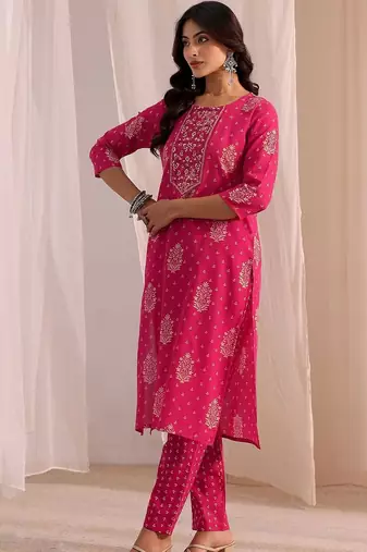 women ethnic motifs printed regular kurta with trousers & with dupatta