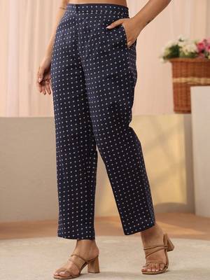 women floral printed regular kurta with trousers & with dupatta 7