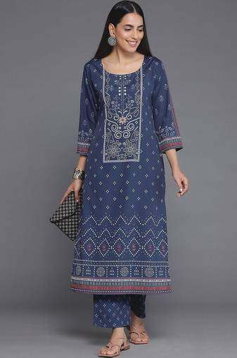 women ethnic motifs printed regular kurta with trousers