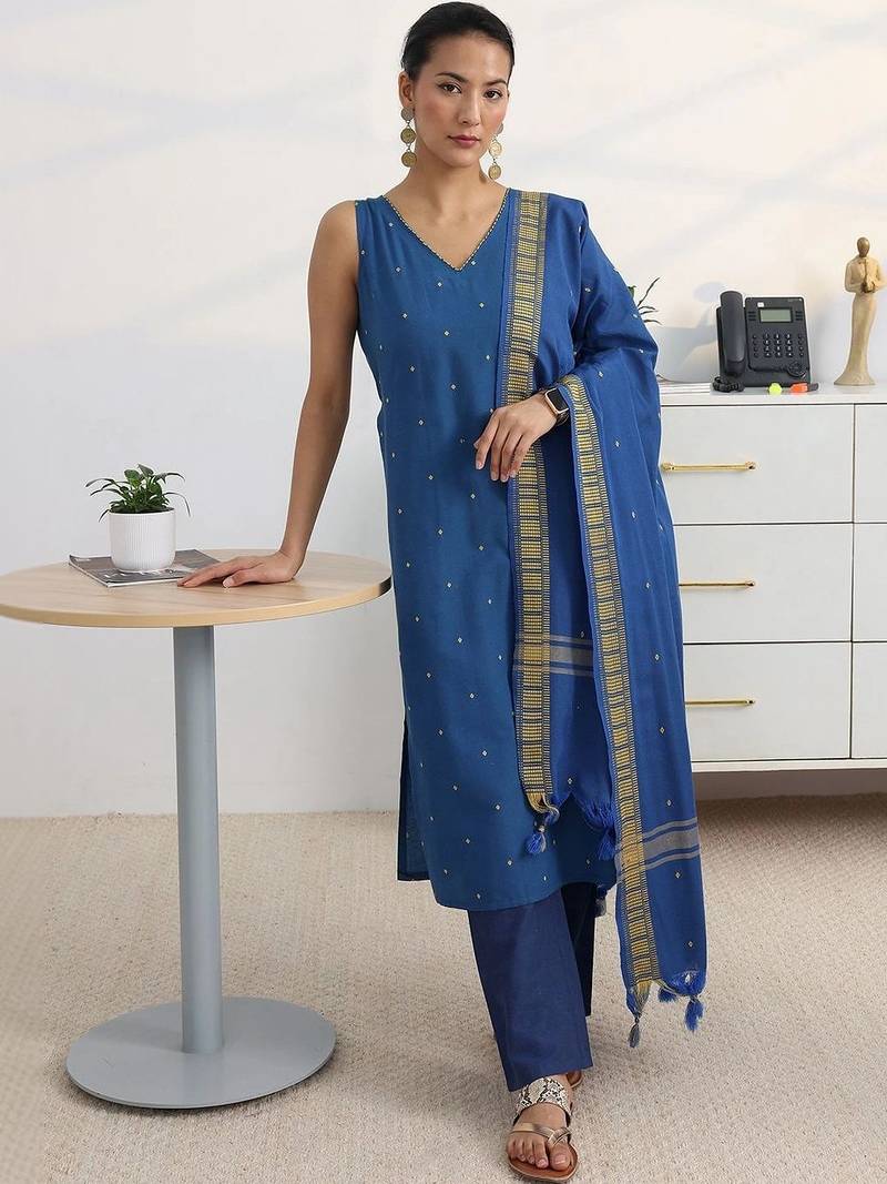 women ethnic motifs embroidered regular thread work kurta with trousers & with dupatta
