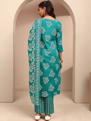 women floral printed regular thread work kurta with trousers & with dupatta 3