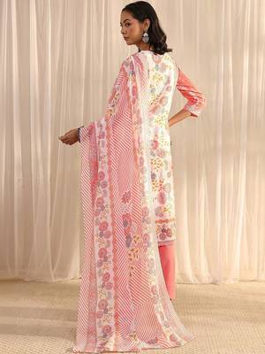 libas peach floral printed straight suit set with dupatta 4