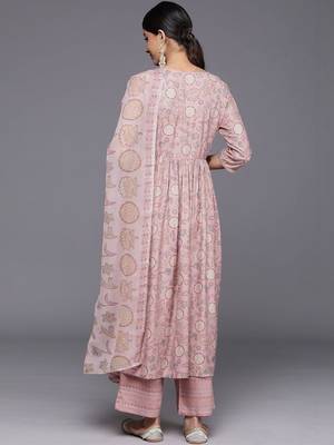 women ethnic motifs printed empire kurta with palazzos & with dupatta 5