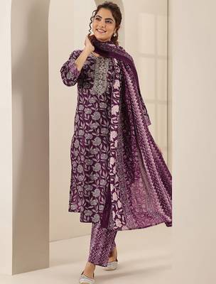 floral printed round neck mirror work straight kurta with trousers & dupatta 5