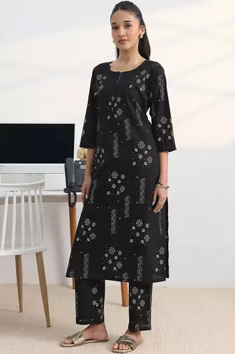libas black printed straight kurta set
