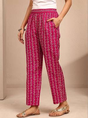 women floral printed regular thread work kurta with trousers & with dupatta 7